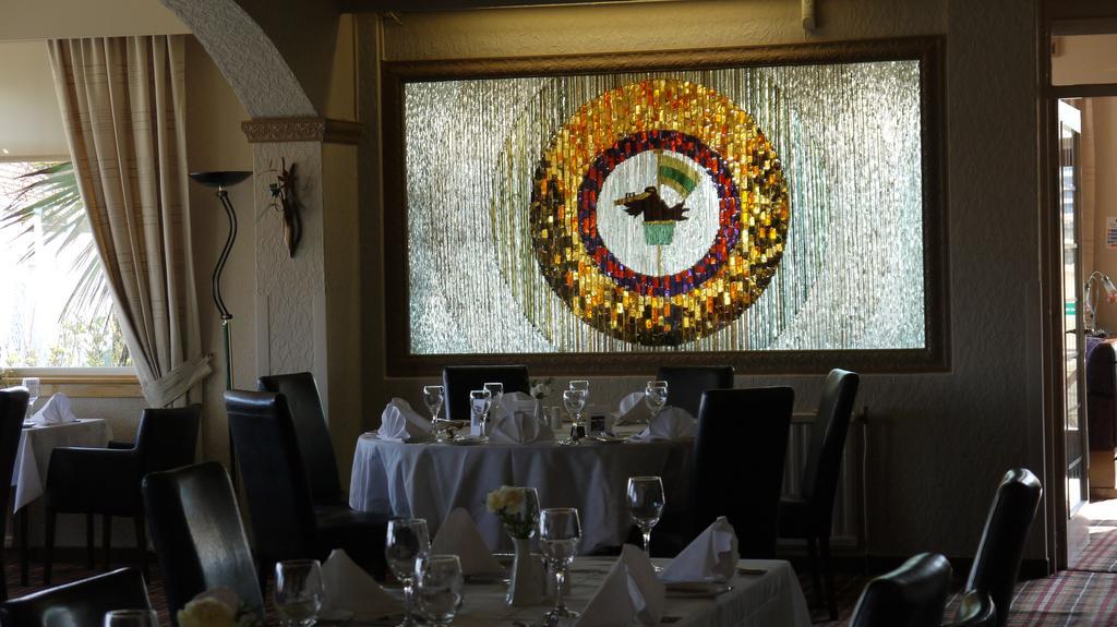 Symphony Craw'S Nest Hotel أنستراذار المظهر الخارجي الصورة